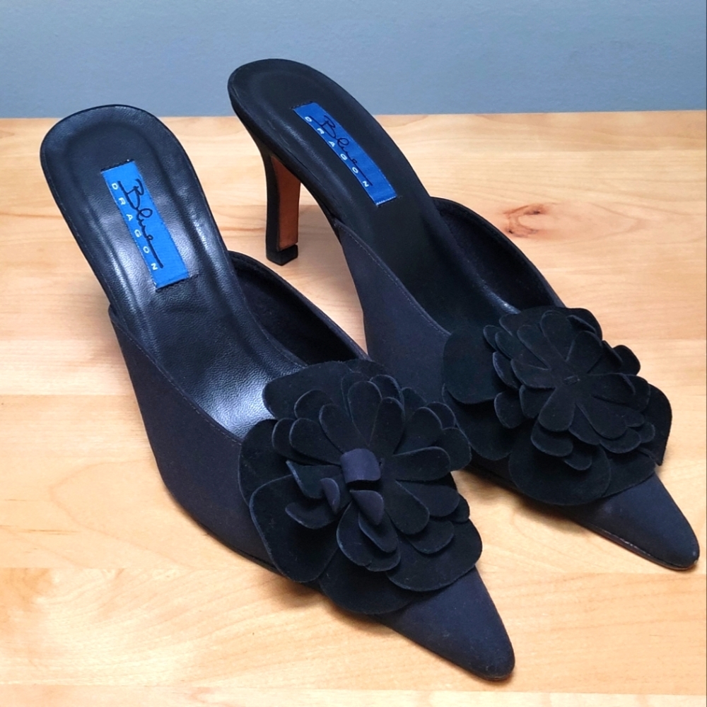 BLUE DRAGON | Suede Flower on Silk Black Heels, Sz 10